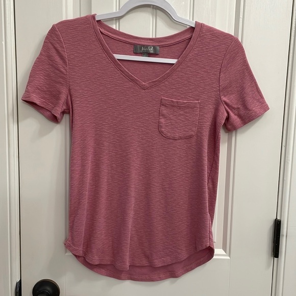 Marled Tops - Marled mauve tee shirt.  XS